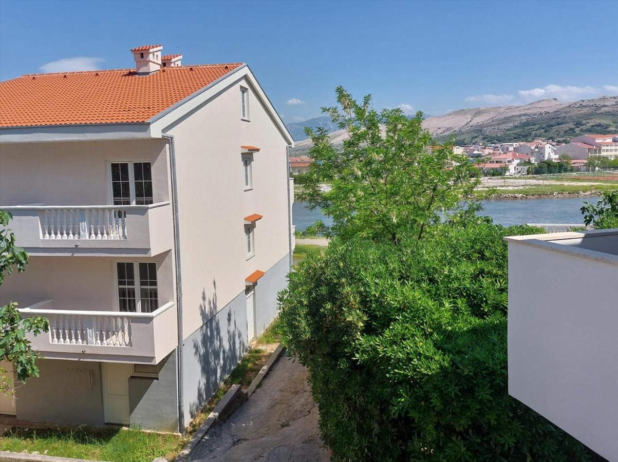 Apartmani Lavanda Паг Экстерьер фото